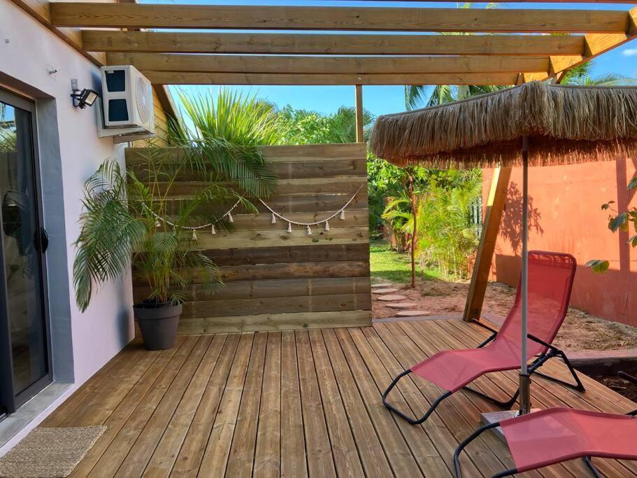 Kazacoco Bungalow A 5 Min A Pieds Du Lagon La Saline Les Bains Eksteriør billede